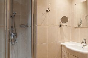 Boutique Hotel & Restaurant, Le XII - Douze de Luynes