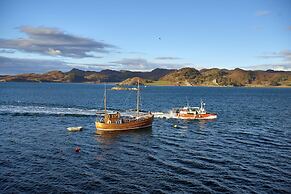 Crinan Hotel