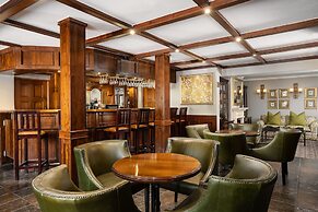 Premier Hotel Falstaff