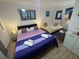 Rooms Damira Split