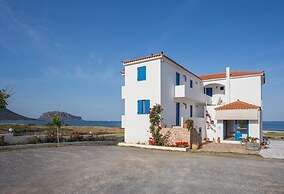Venti Seaside Adult Hotel
