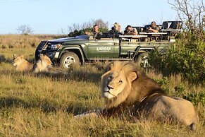 Kariega Game Reserve - Main Lodge