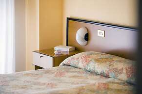 Hotel Aries