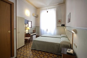 Hotel Serena
