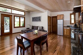 Aiyana Retreat