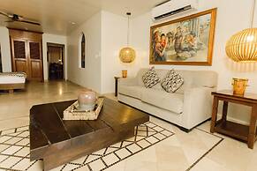 Almond Beach Resort at Jaguar Reef