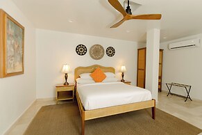 Almond Beach Resort at Jaguar Reef