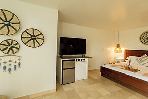 Almond Beach Resort at Jaguar Reef