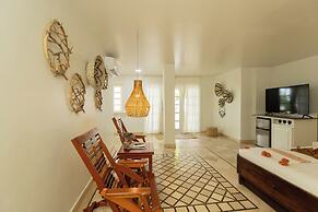 Almond Beach Resort at Jaguar Reef