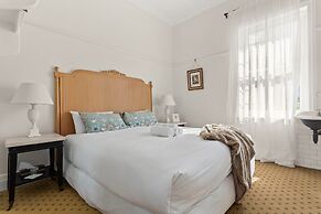 The Robertson Hotel