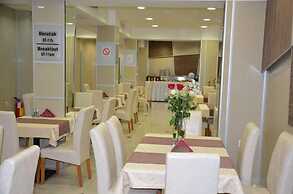 Garni Hotel Zeder