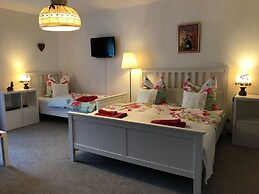 Hotel Garni Haus Alpine