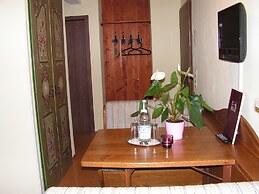 Hotel Garni Haus Alpine