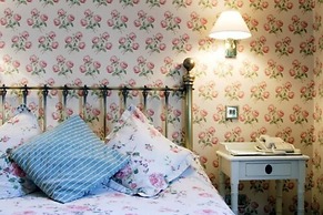 The Bear Hotel, Crickhowell