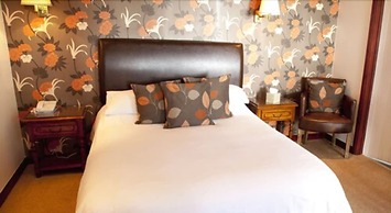 The Bear Hotel, Crickhowell