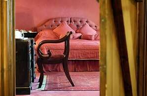 The Bear Hotel, Crickhowell