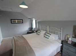 The Lorna Doone Hotel