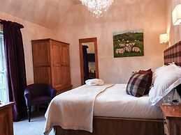 The Oak Tree Inn