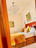 The Oak Tree Inn