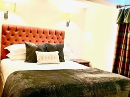 The Oak Tree Inn