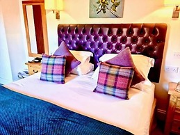 The Oak Tree Inn