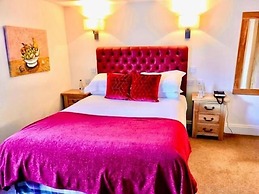 The Oak Tree Inn