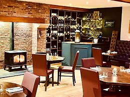 The Oak Tree Inn