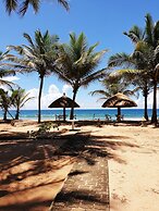 Oasey Beach Hotel