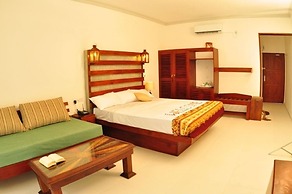 Oasey Beach Hotel