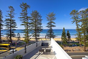 Manly Paradise Motel & Apartments