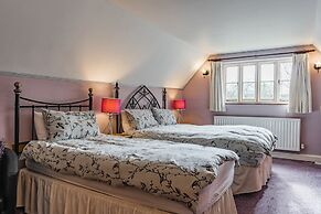 Yallands Farmhouse