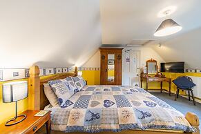 Yallands Farmhouse