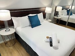 Honeysuckle Executive Apartments