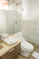 Hotel Regency Suites La Feria