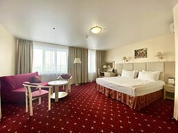 Amaks City Hotel