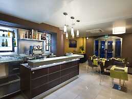 Melqart Hotel