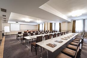 Festa Winter Palace