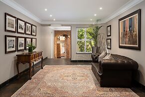Premier Hotel Quatermain