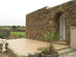 La Cossira Dammusi & Appartamenti