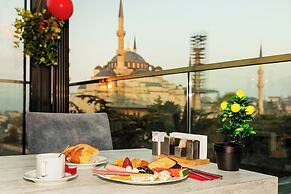 Aristocrat Hotel