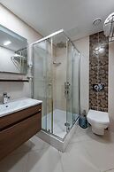 Aristocrat Hotel