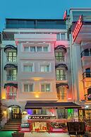 Aristocrat Hotel