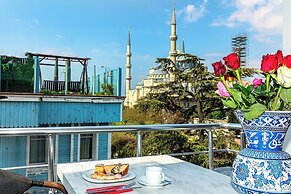 Aristocrat Hotel