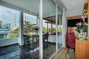 Aristocrat Hotel