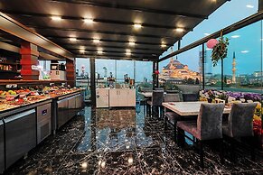 Aristocrat Hotel