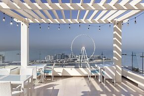 Hilton Dubai The Walk