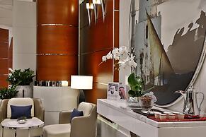 Hilton Dubai The Walk