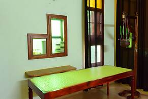 Kovalam Beach Hotel