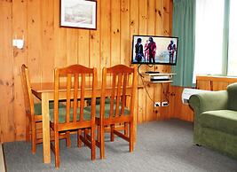 The Chalets Motel