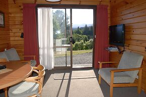 The Chalets Motel